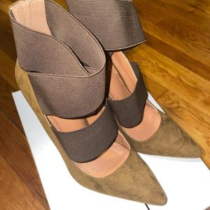 Missguided Faux Suede Elastic Strap Pumps